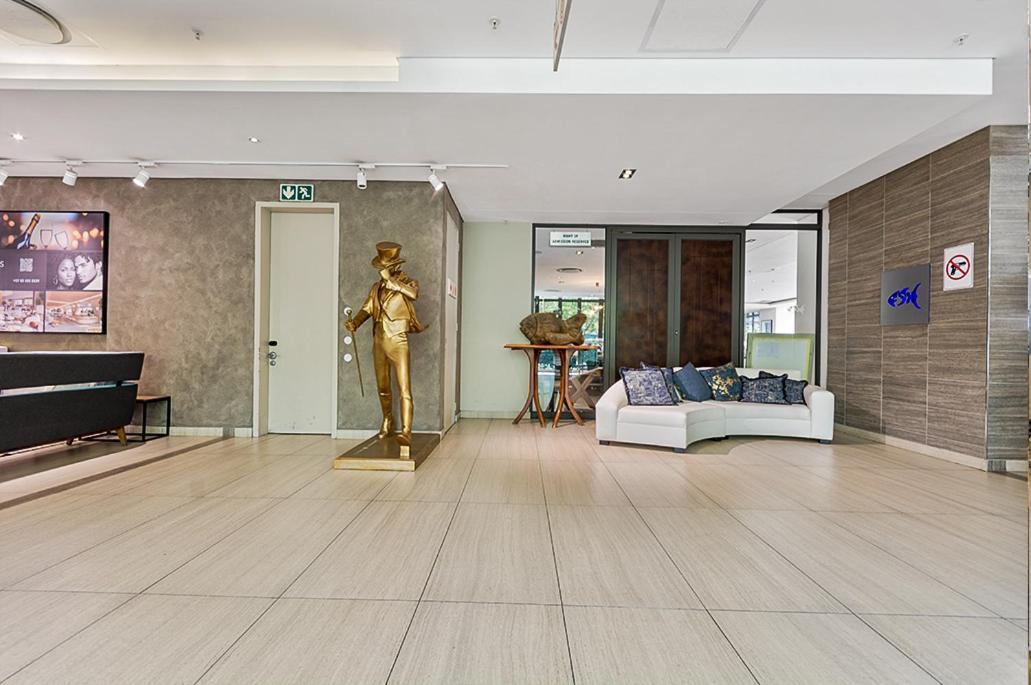 Sandton Skyline Luxury Space Johannesburg Exteriör bild